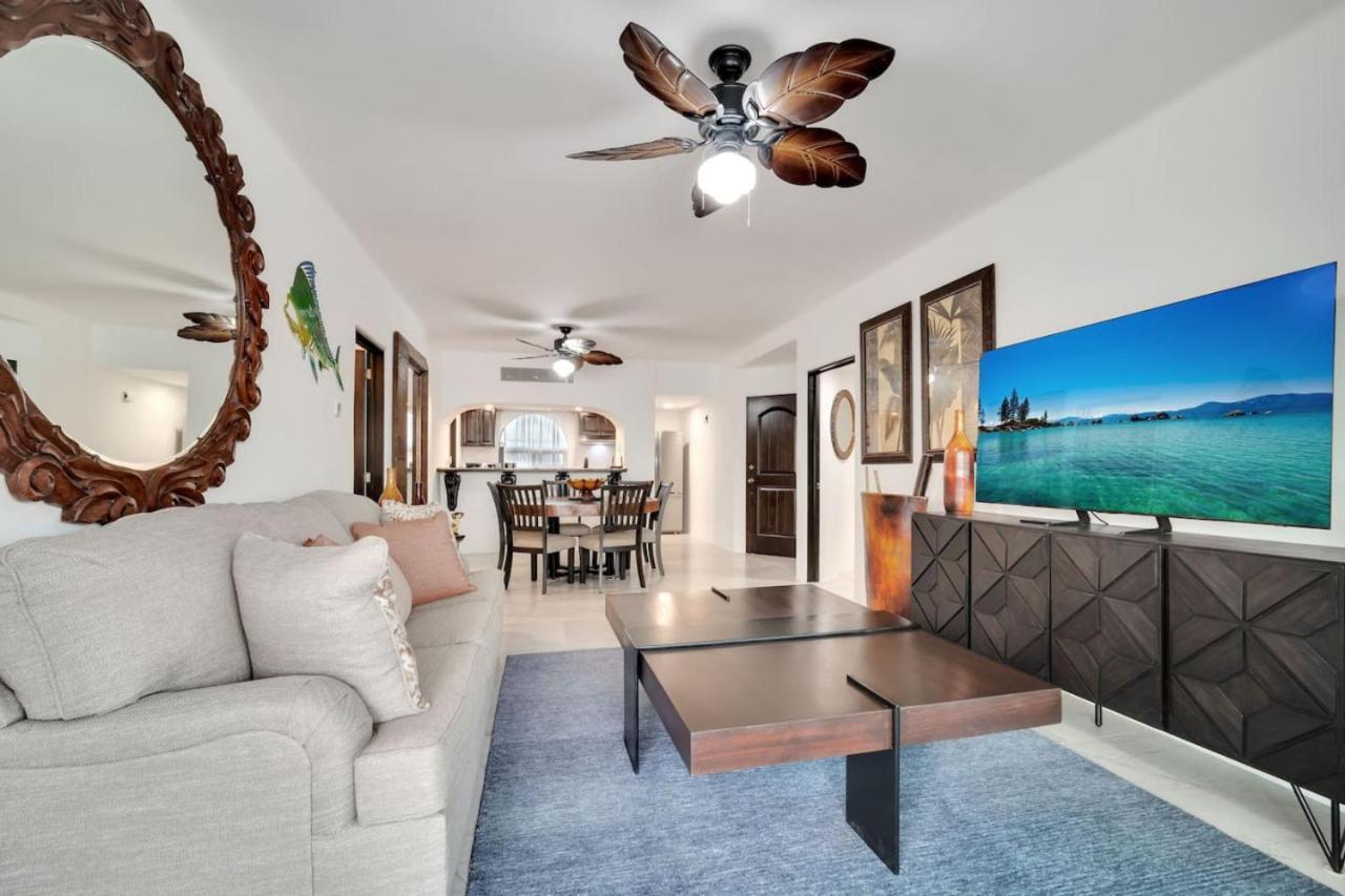 Willa Completely Remodeled 2Bd-2Ba Plaza Bonita Cabo San Lucas Zewnętrze zdjęcie