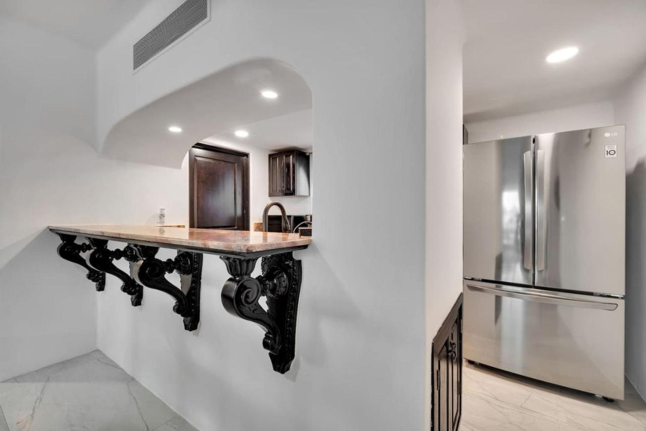 Willa Completely Remodeled 2Bd-2Ba Plaza Bonita Cabo San Lucas Zewnętrze zdjęcie