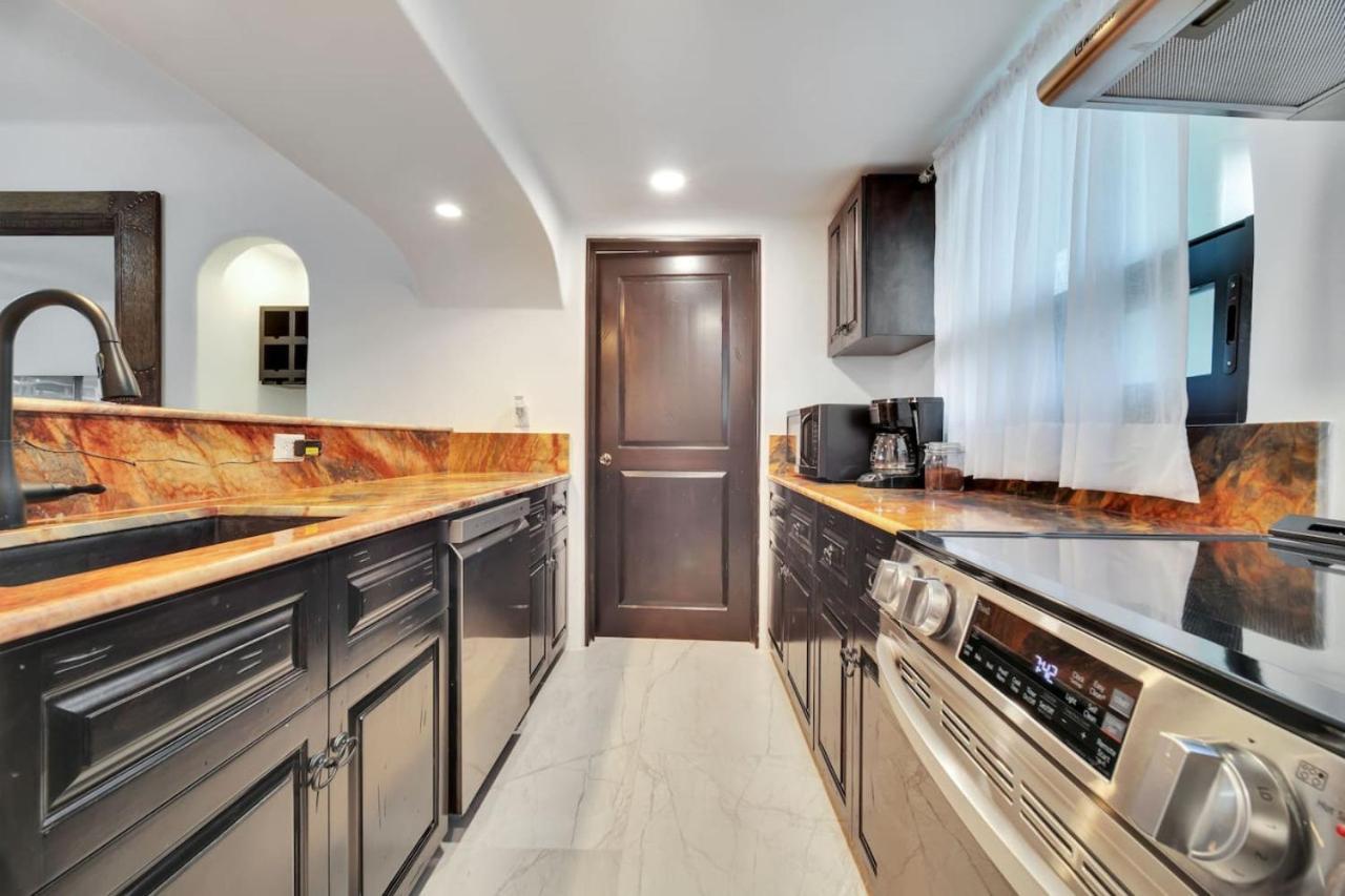 Willa Completely Remodeled 2Bd-2Ba Plaza Bonita Cabo San Lucas Zewnętrze zdjęcie